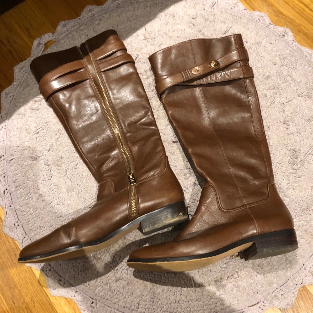 Coach boots size 8.5